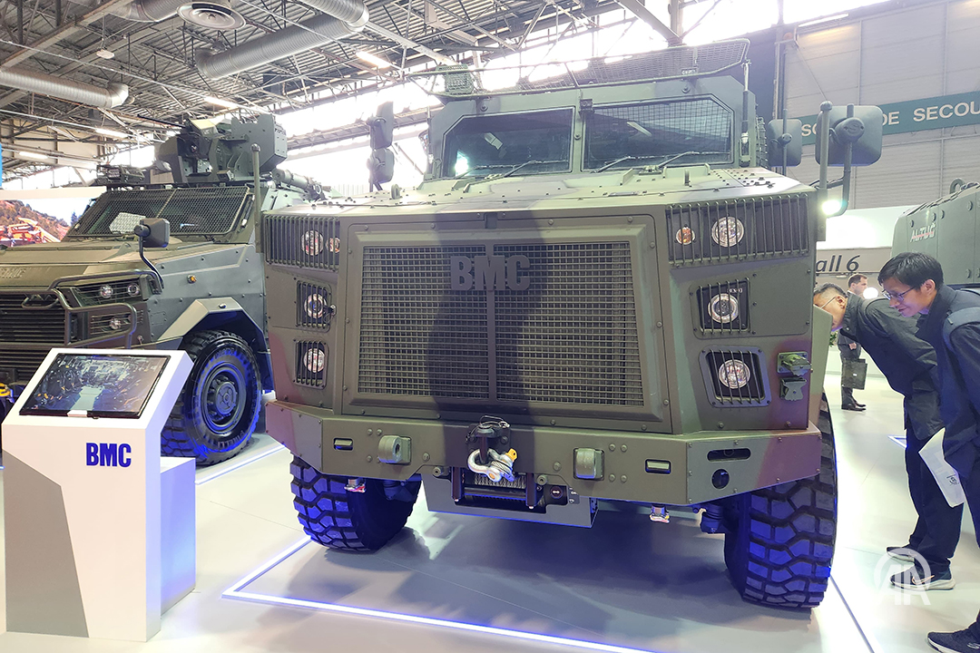 Turkish military vehicles make international debut at Eurosatory 2024 – Türkiye Today