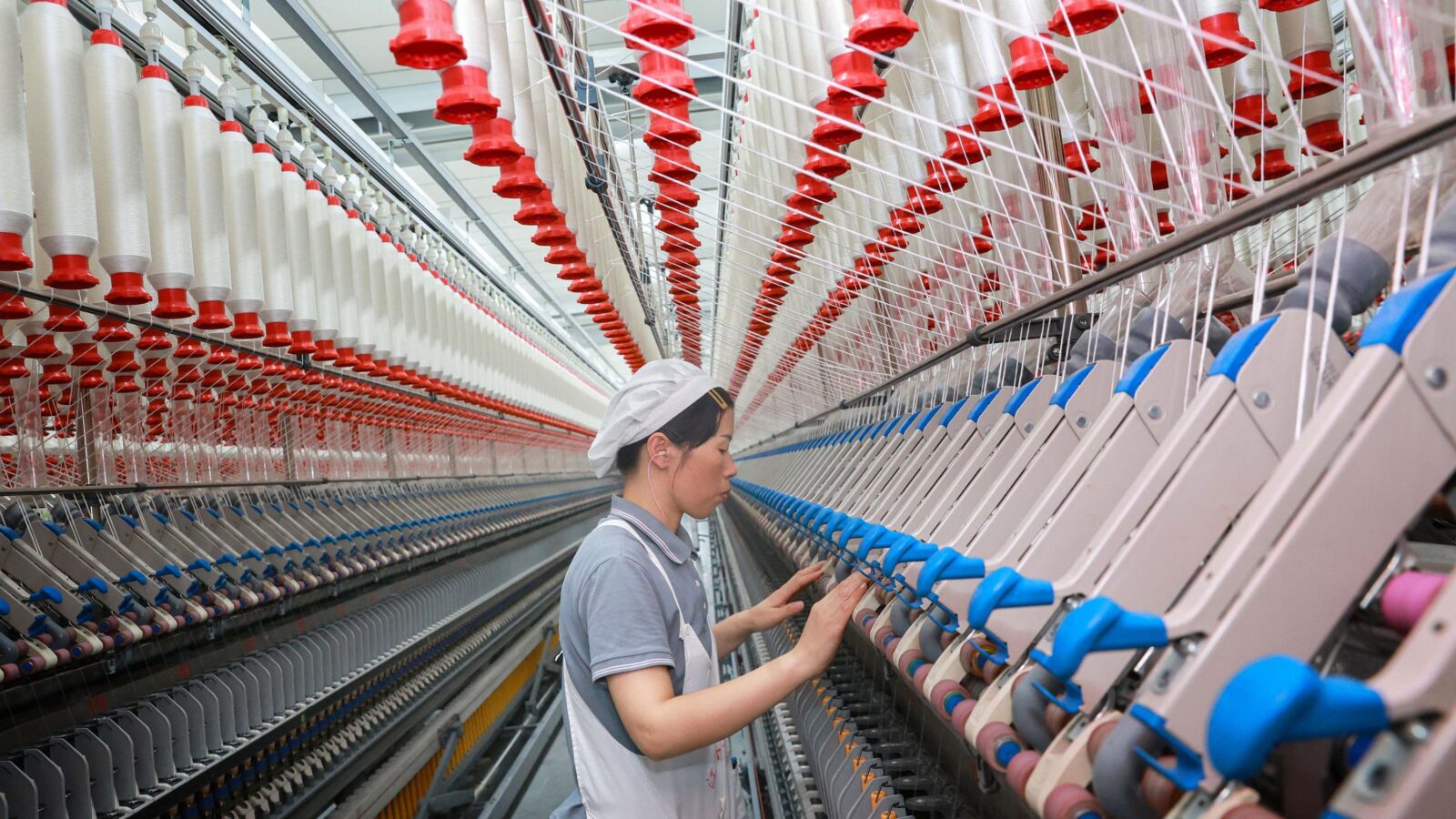 China's industrial profits see steepest decline since COVID-19 pandemic
