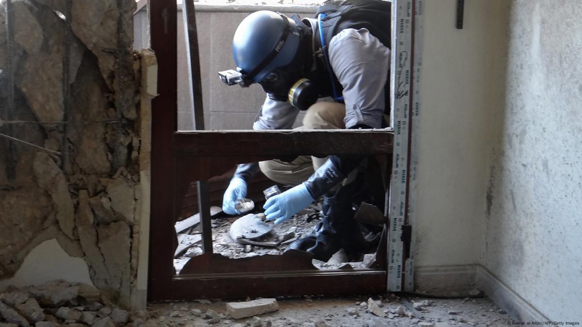 Inspectors report over 100 suspected chemical weapons sites in Syria