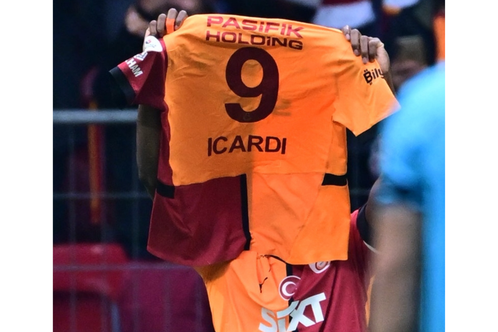 Galatasaray targets permanent Osimhen deal, sees Icardi as key backup option