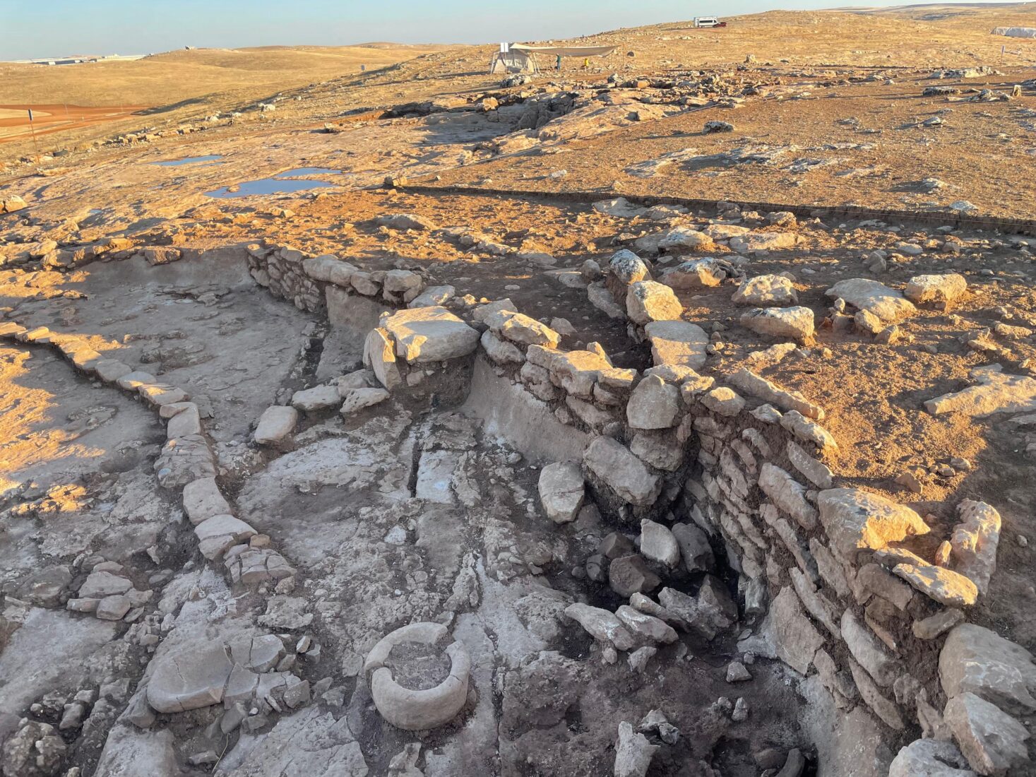 A view of the ancient structures at Cakmaktepe, Sanliurfa, Türkiye, showcasing intricate stone formations, November 5, 2024. (Photo via Koray Erdogan/Türkiye Today)