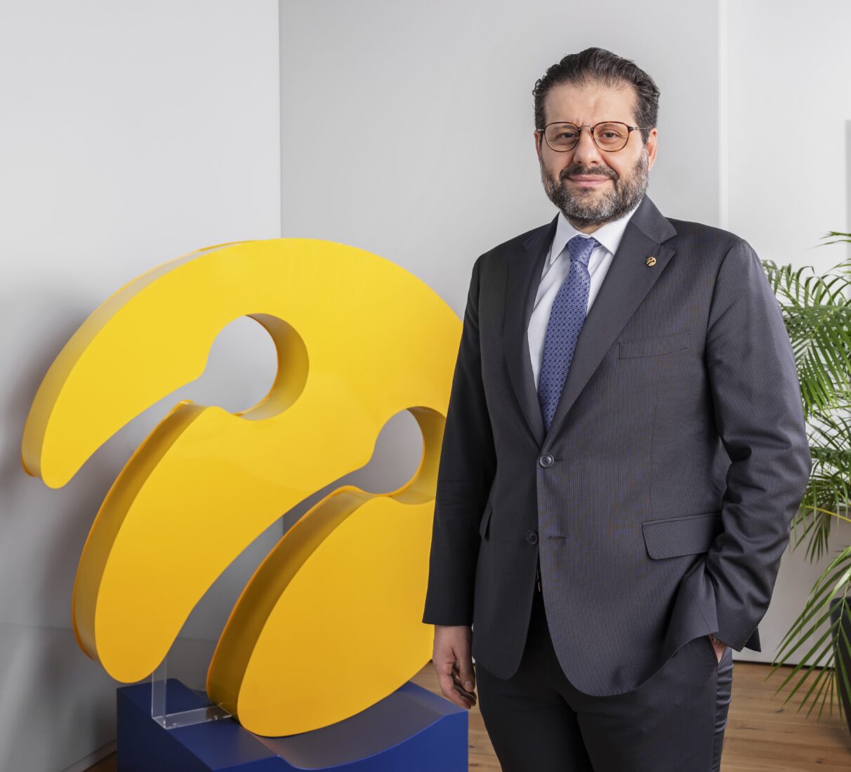 Turkcell secures  alt=