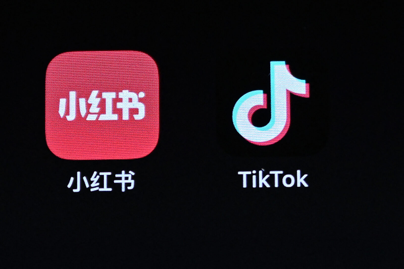 Trump to delay TikTok ban as app restores services in US