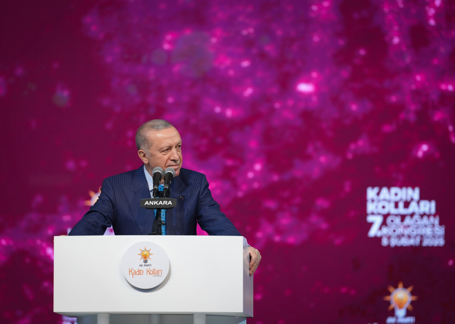 Erdogan signals leadership changes as AK Party prepares for major congress on Feb. 23
