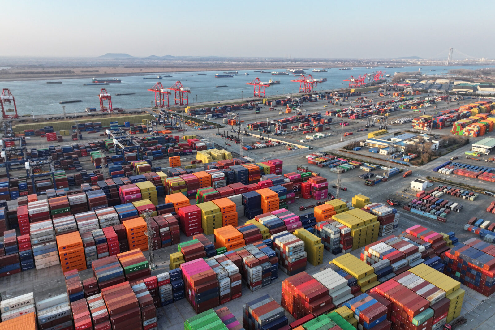China hits back at Trump with 34% tariffs