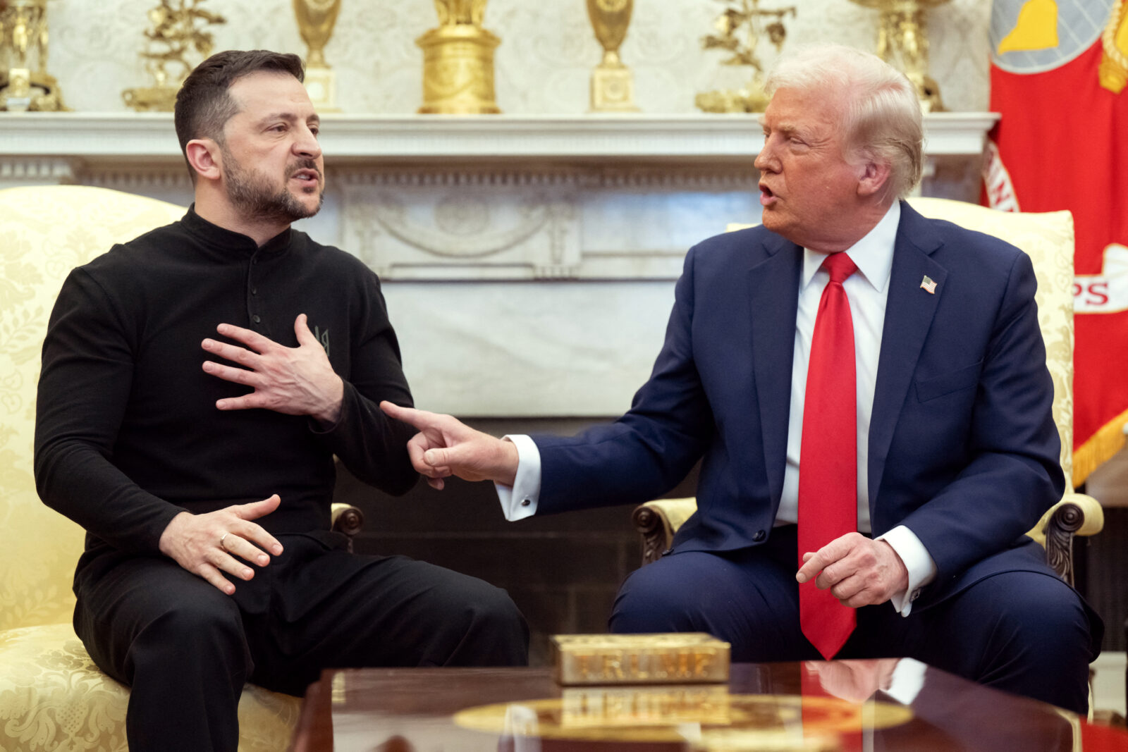Photo shows U.S. President Donald Trump and Ukraine