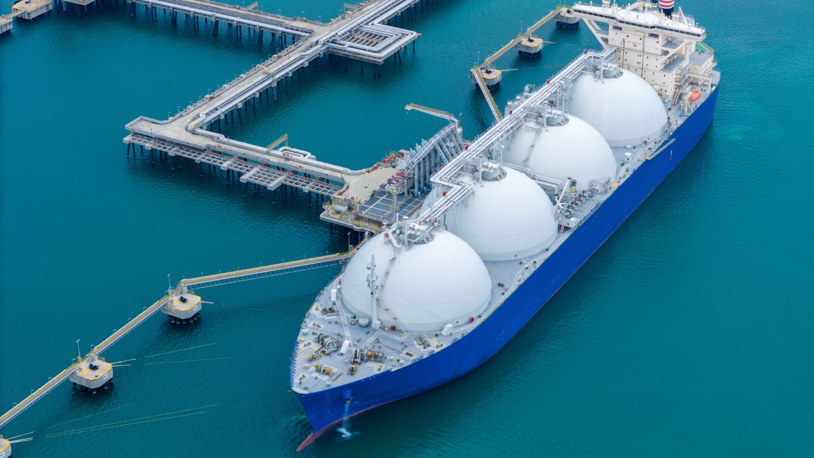 China, India drive natural gas demand to record high in 2024