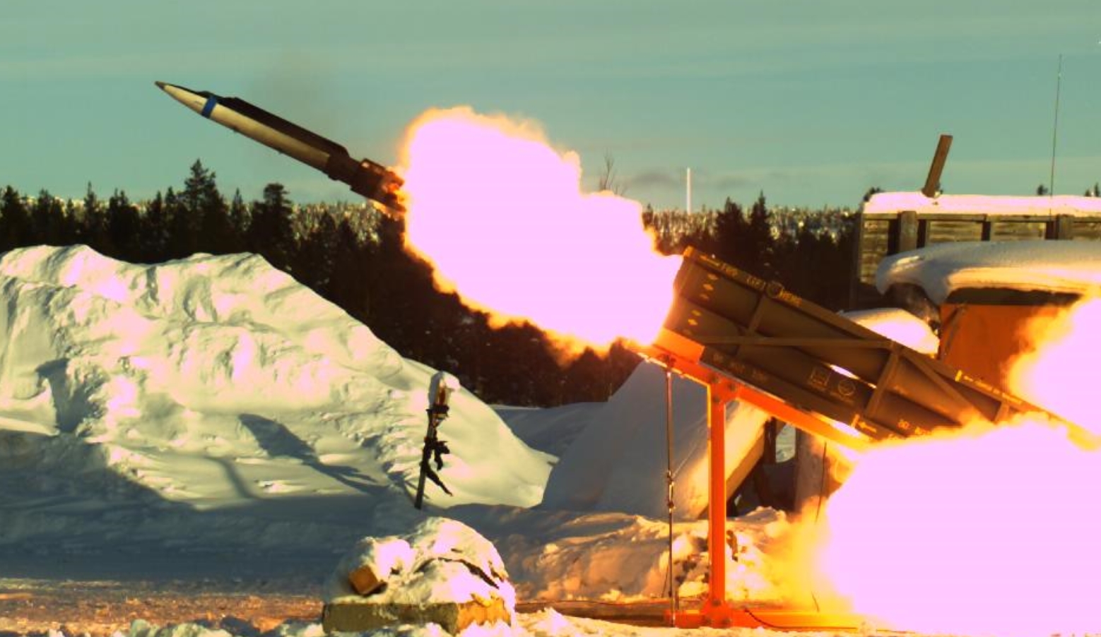 Türkiye successfully tests GOKTAN system for ground-launching TOLUN munition