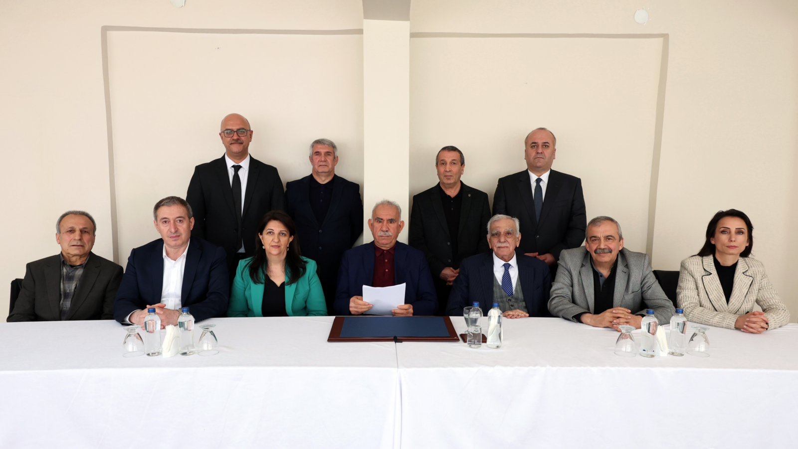 PKK ringleader Ocalan calls for disarmament, but how did Türkiye's opposition react?
