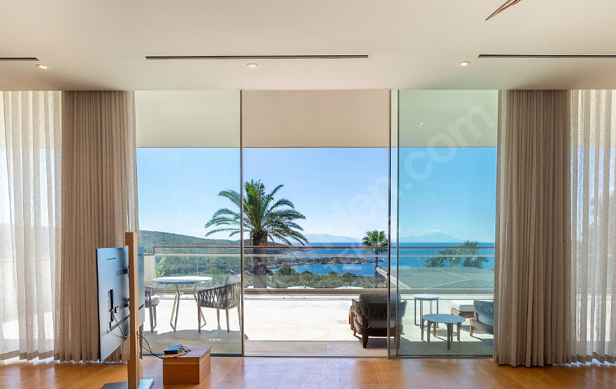 $16M mansion, $535K home spark debate: Is Türkiye facing a real estate bubble?