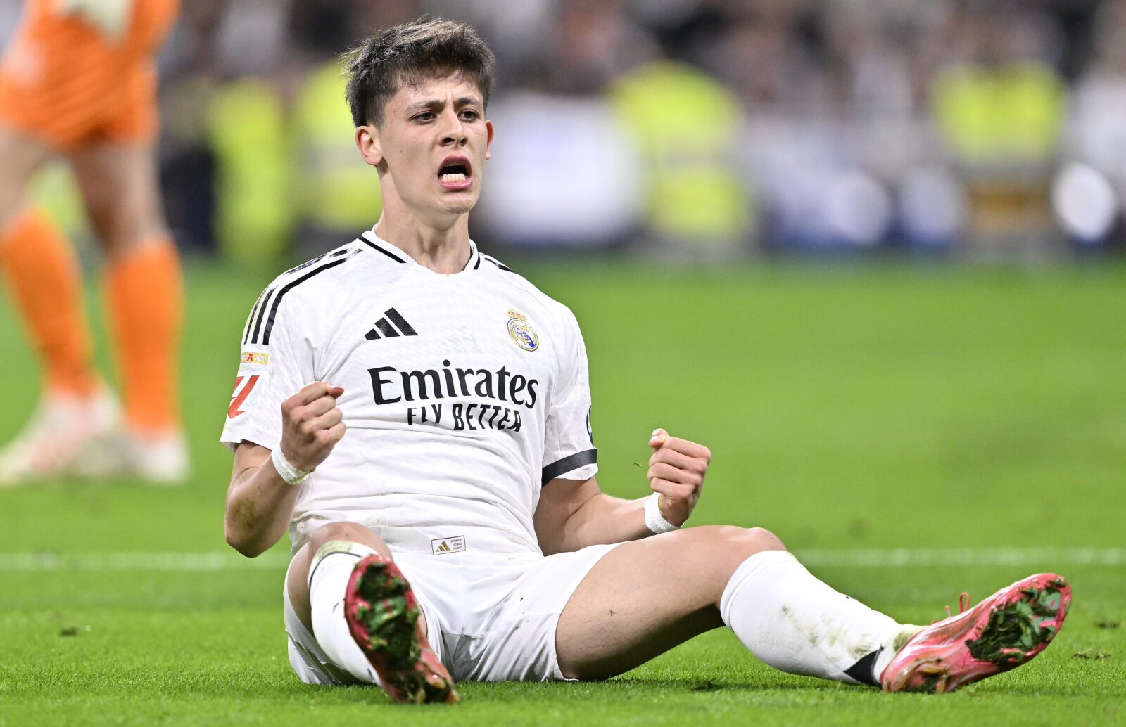 Man United offers $64M for Arda Guler as Real Madrid considers sale