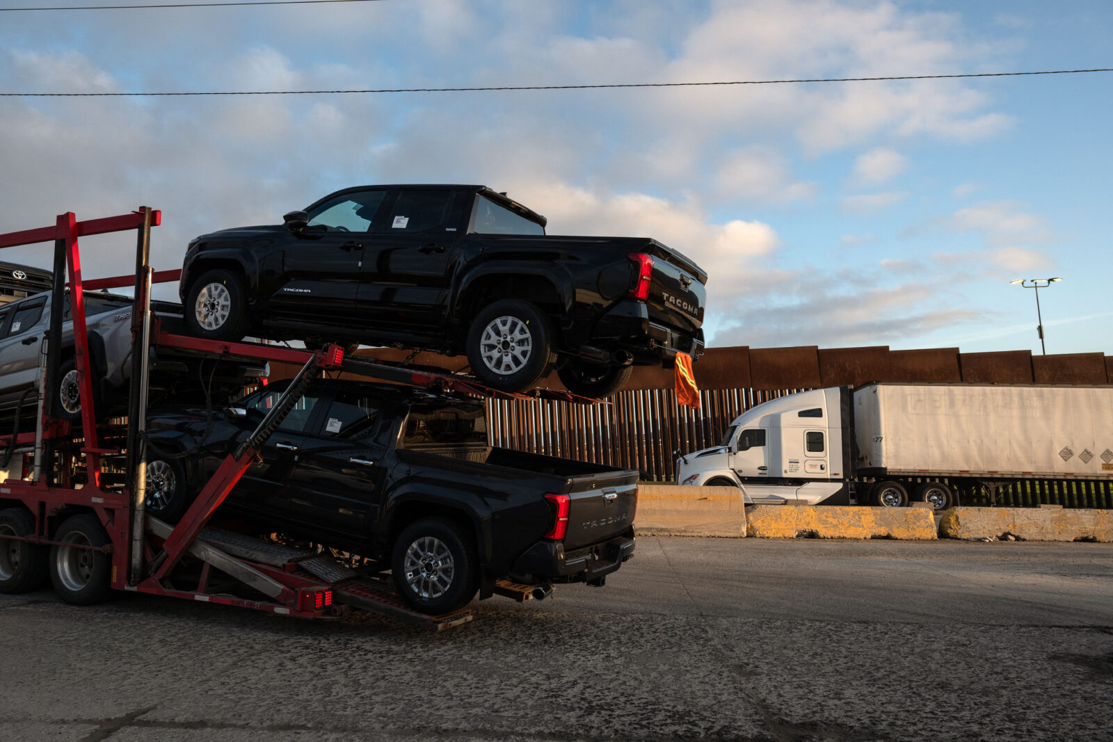 Trump softens auto tariffs, offers industry 2-year grace period