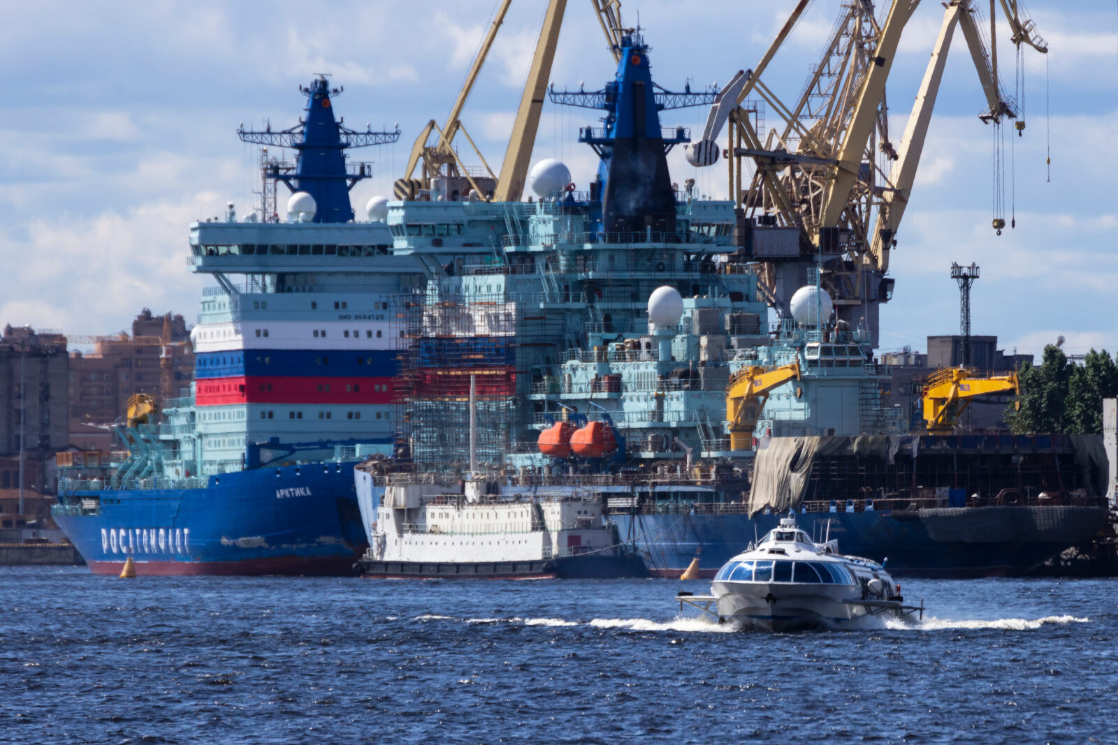 Russia explores arctic cooperation with Türkiye, Vietnam
