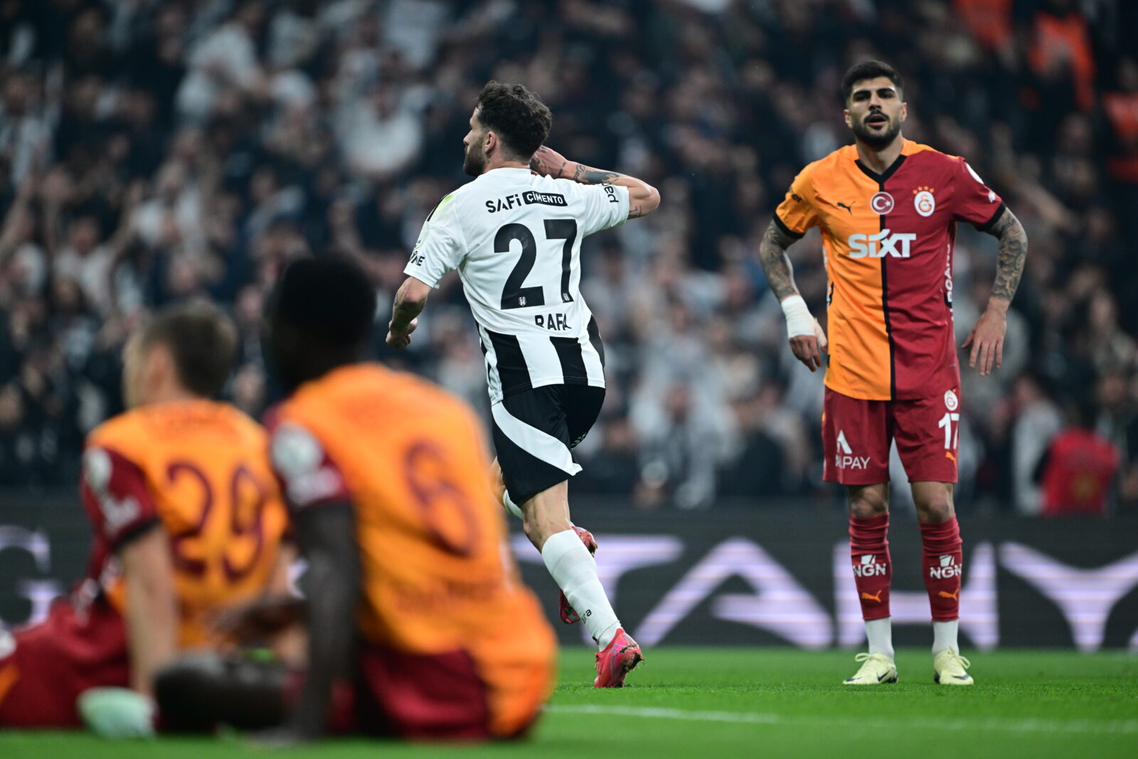Galatasaray faces Samsunspor in crucial Super Lig clash