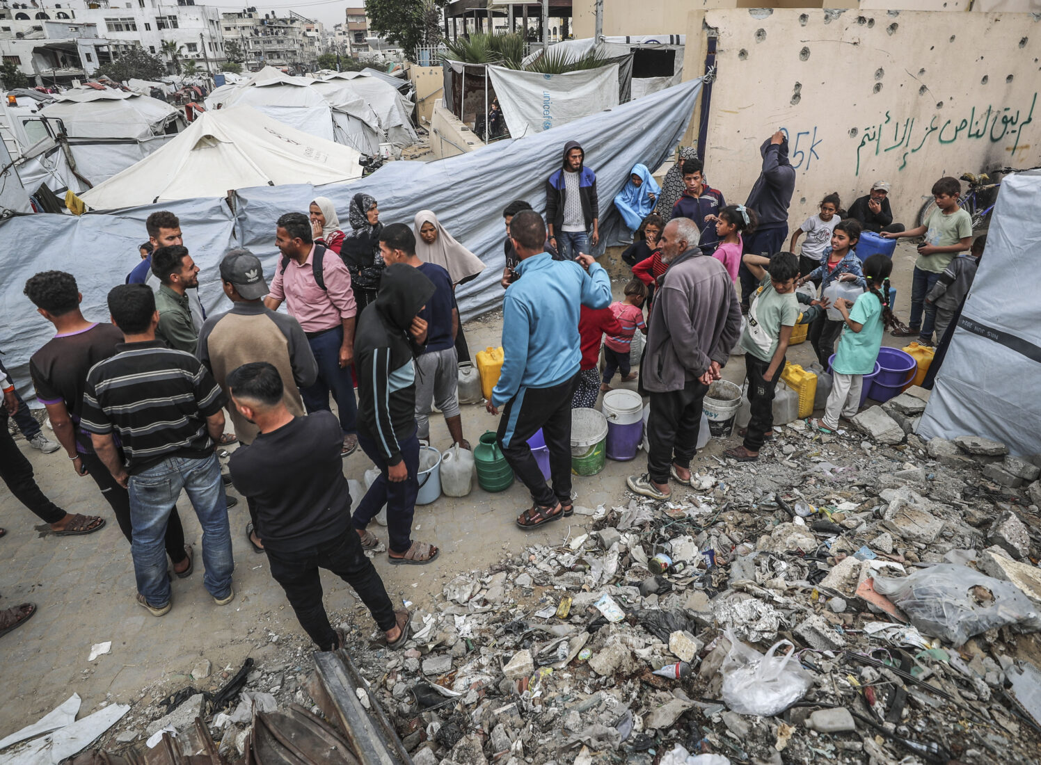 Turkish Red Crescent aid trucks for Gaza blocked at Rafah border