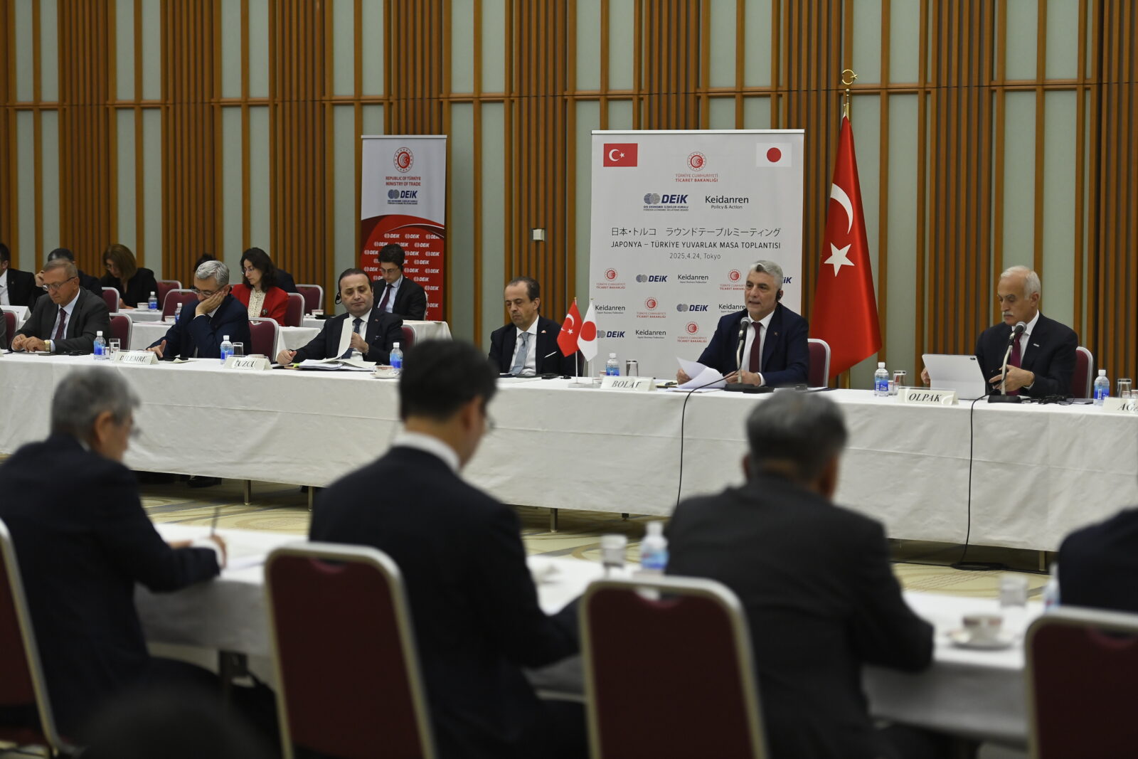 Türkiye expects US to lift 10% tariffs, trade minister says