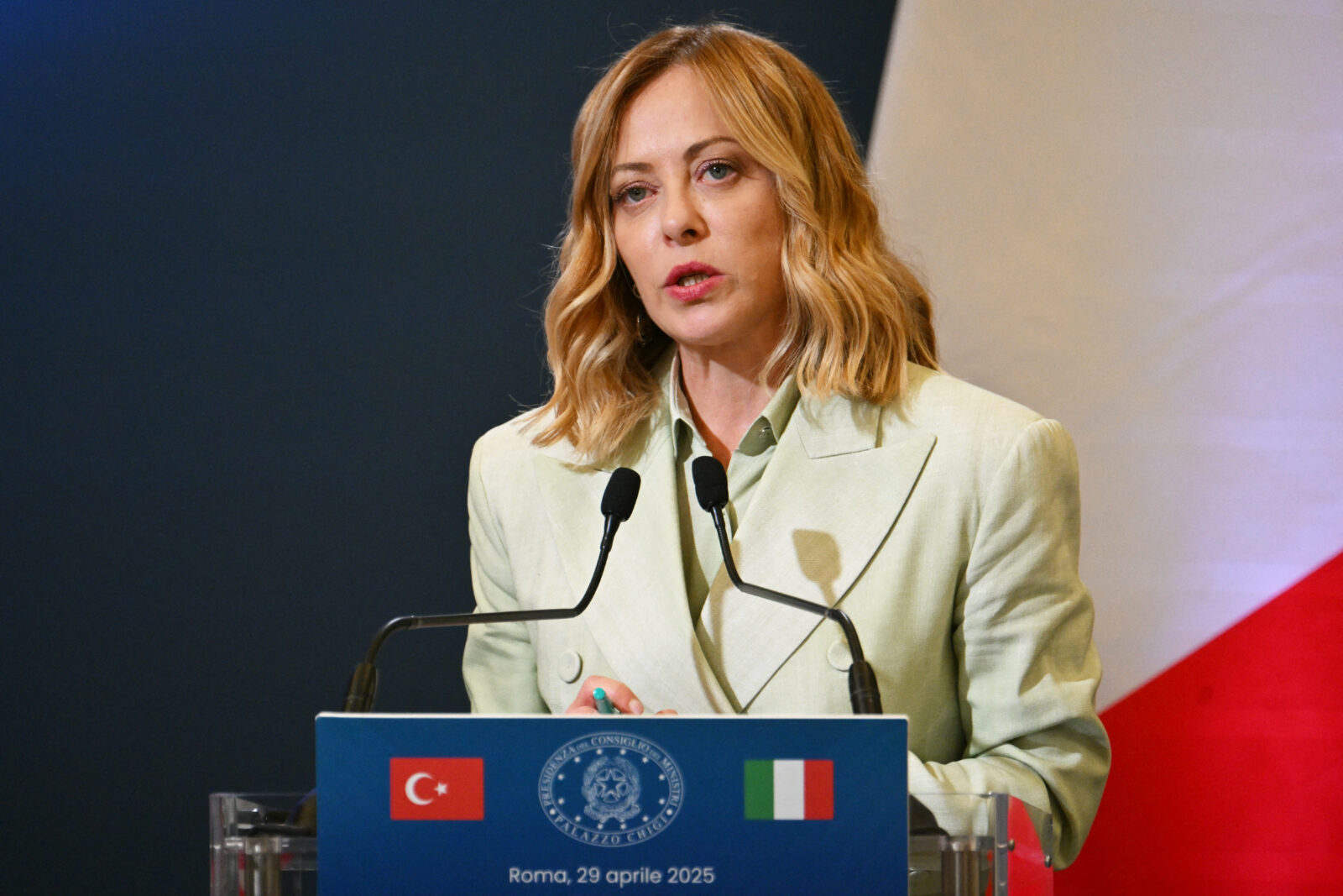 Erdogan, Meloni announce $40B trade target following Türkiye-Italy summit