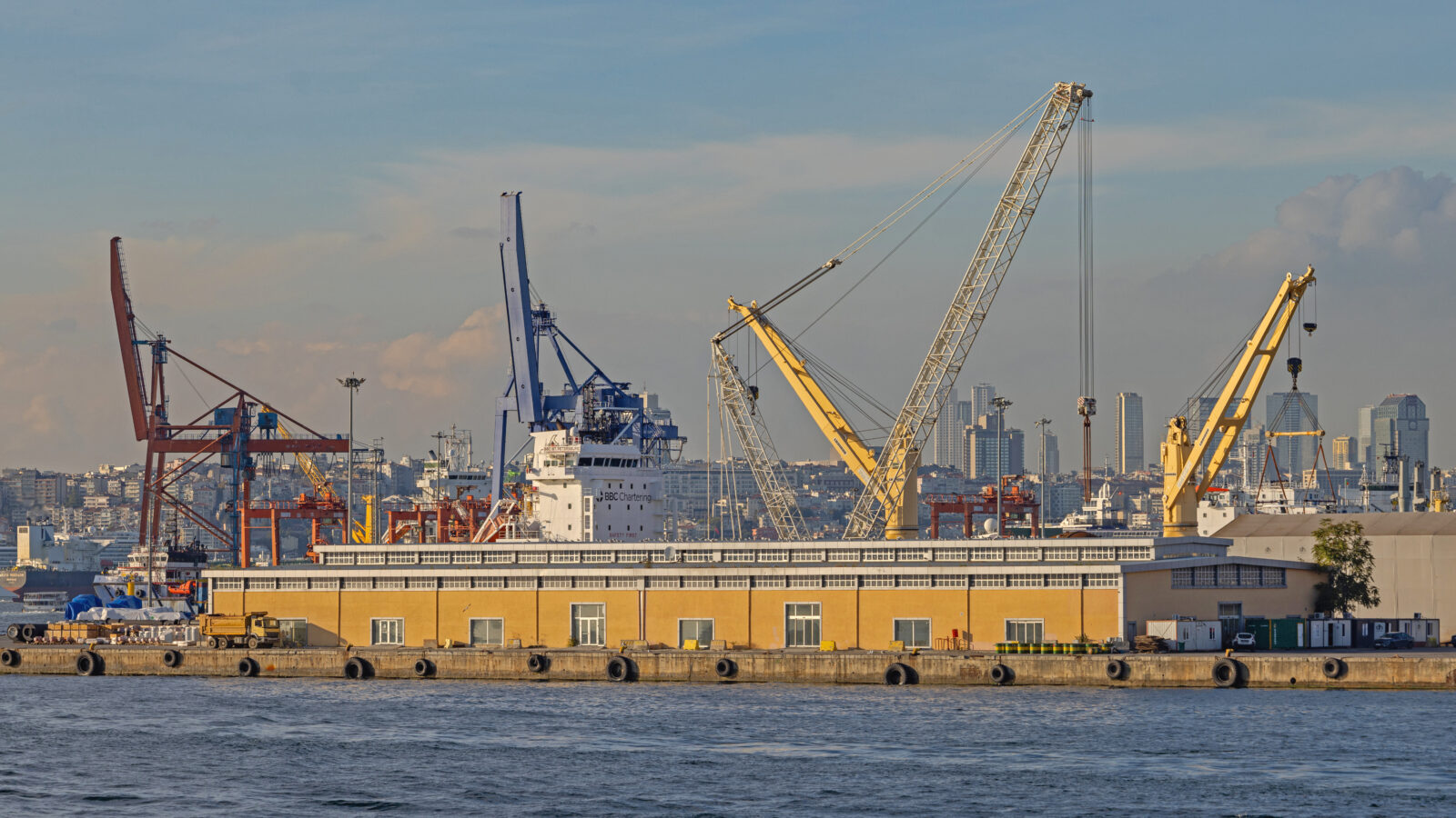 loading cranes and long warehouse storage building at Haydarpasa